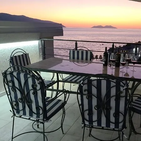 Rezidenca Oliva Апартаменты Влёра