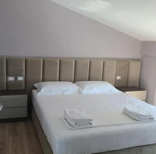 Rezidenca Oliva * Vlorë